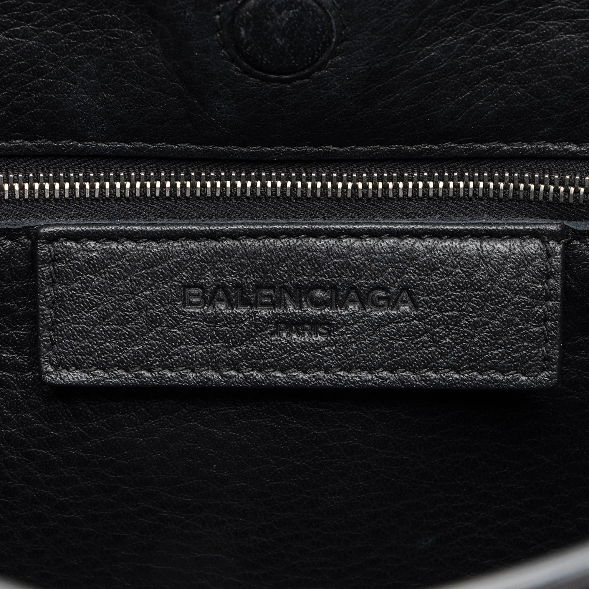 Balenciaga Calfskin Papier A4 Zip Around Mini Tote (SHF-UJ4lBR)