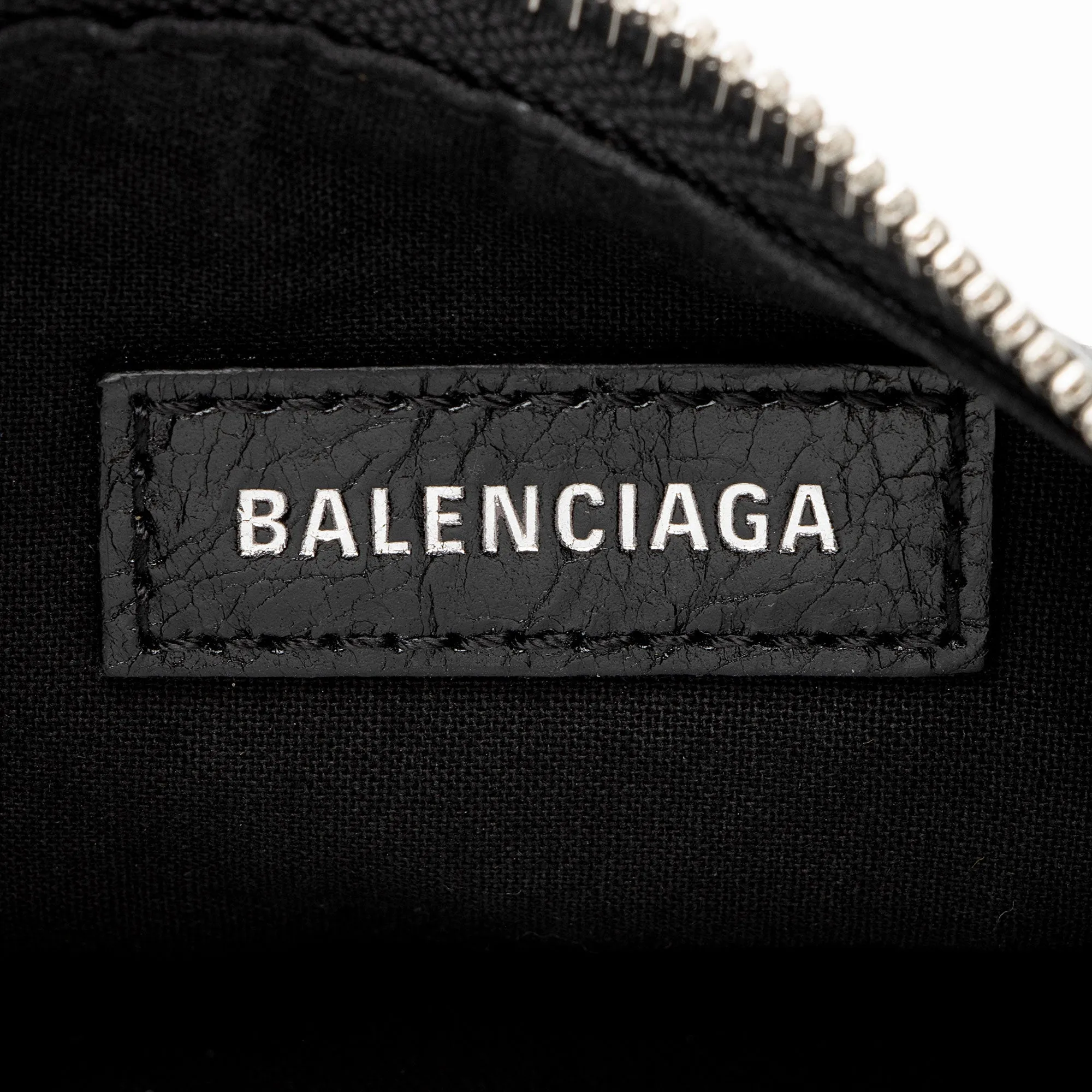 Balenciaga Leather Le Cagole XS Shoulder Bag (SHF-COlowa)