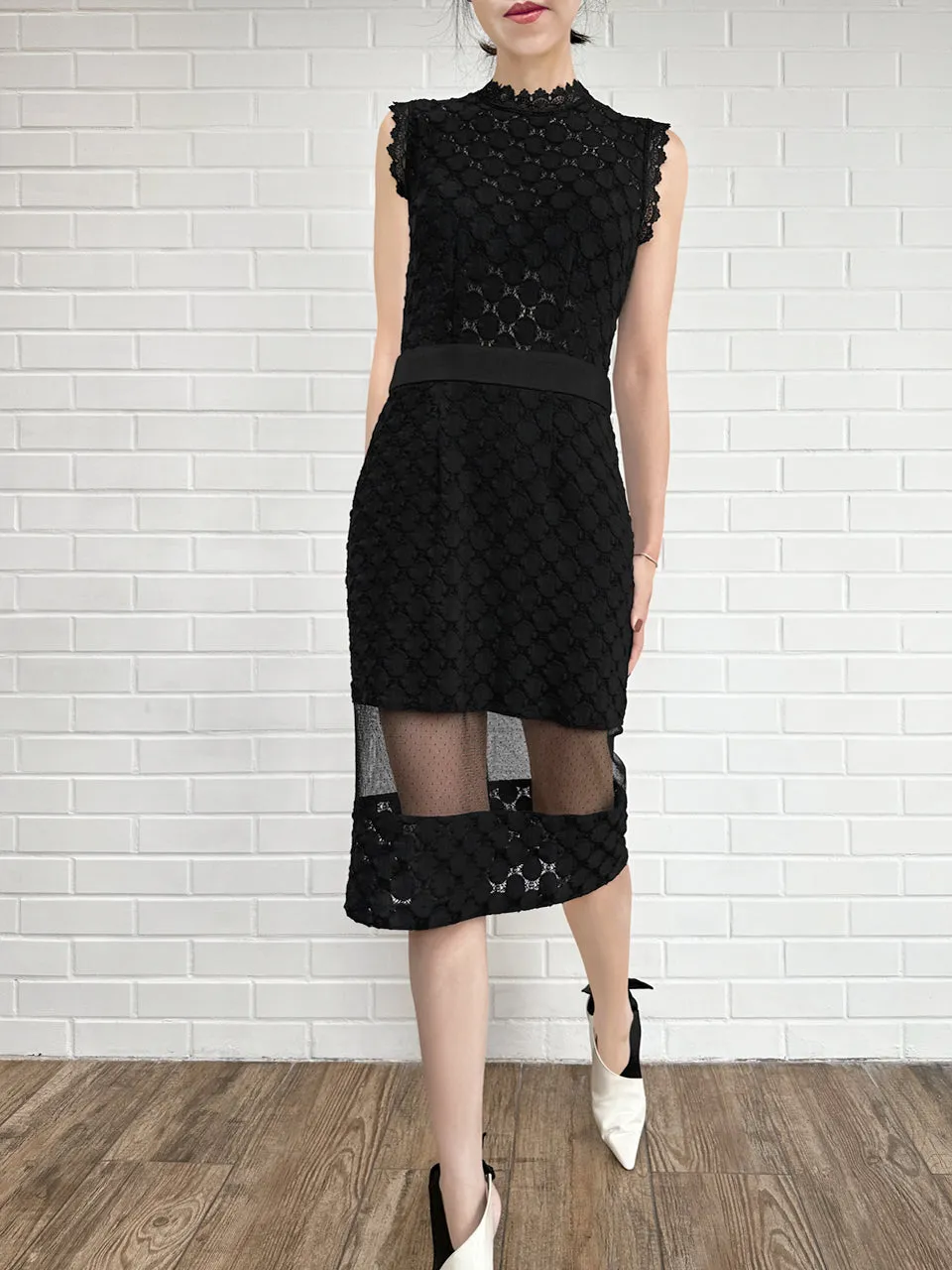 Black Lace Sultry Slim Fit Knee-Length Dress