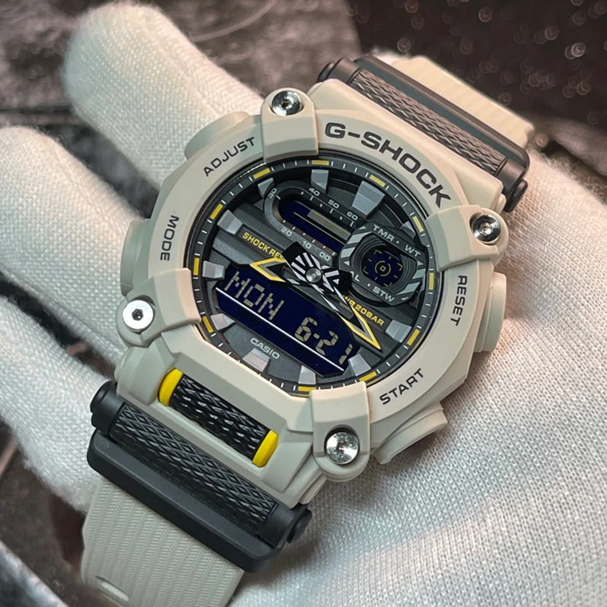 Casio - G-Shock - GA-900HC-5ADR