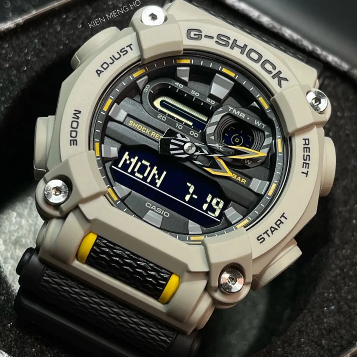 Casio - G-Shock - GA-900HC-5ADR