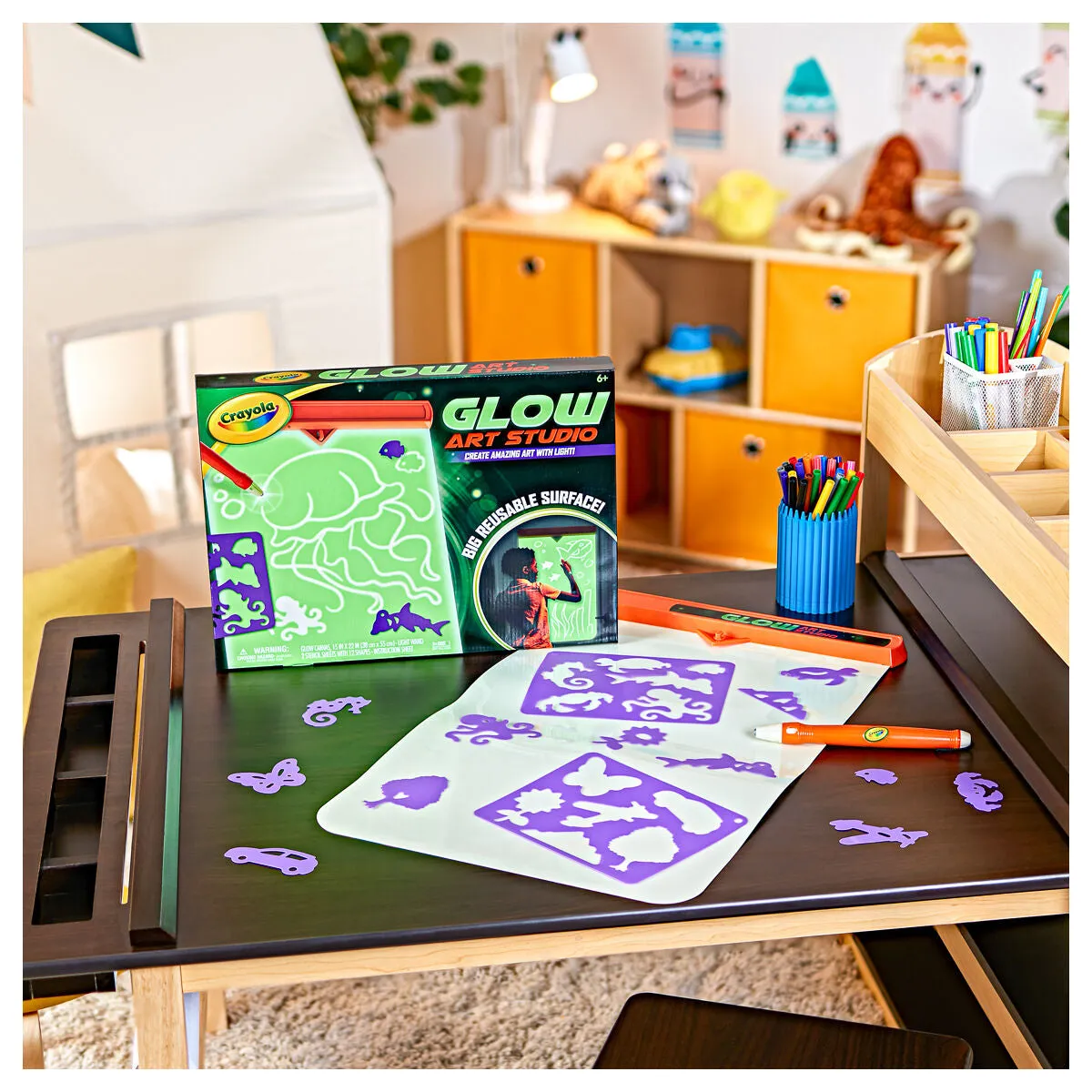 Crayola Super Glow Art Studio