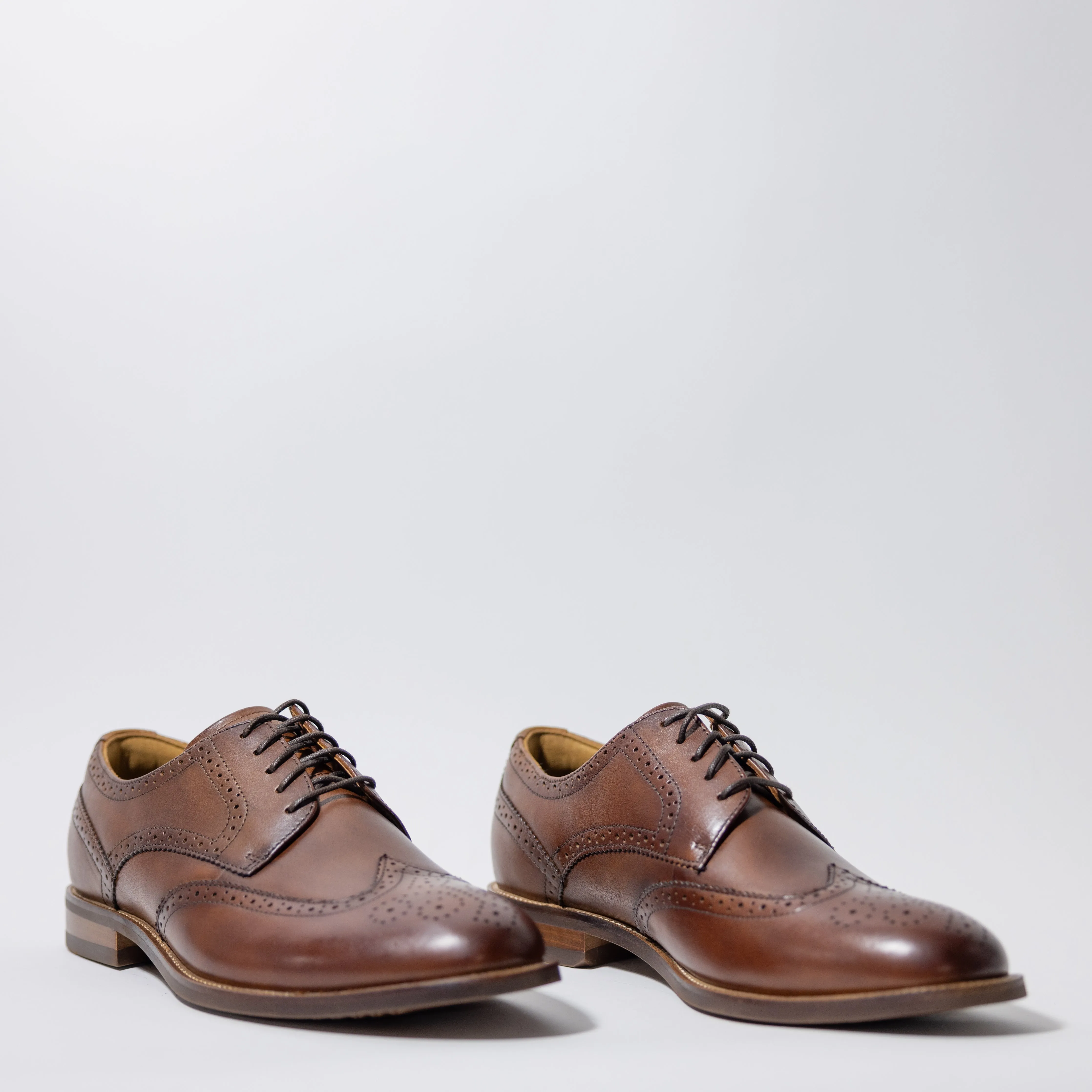 FLORSHEIM RUCCI WINGTIP - COGNAC