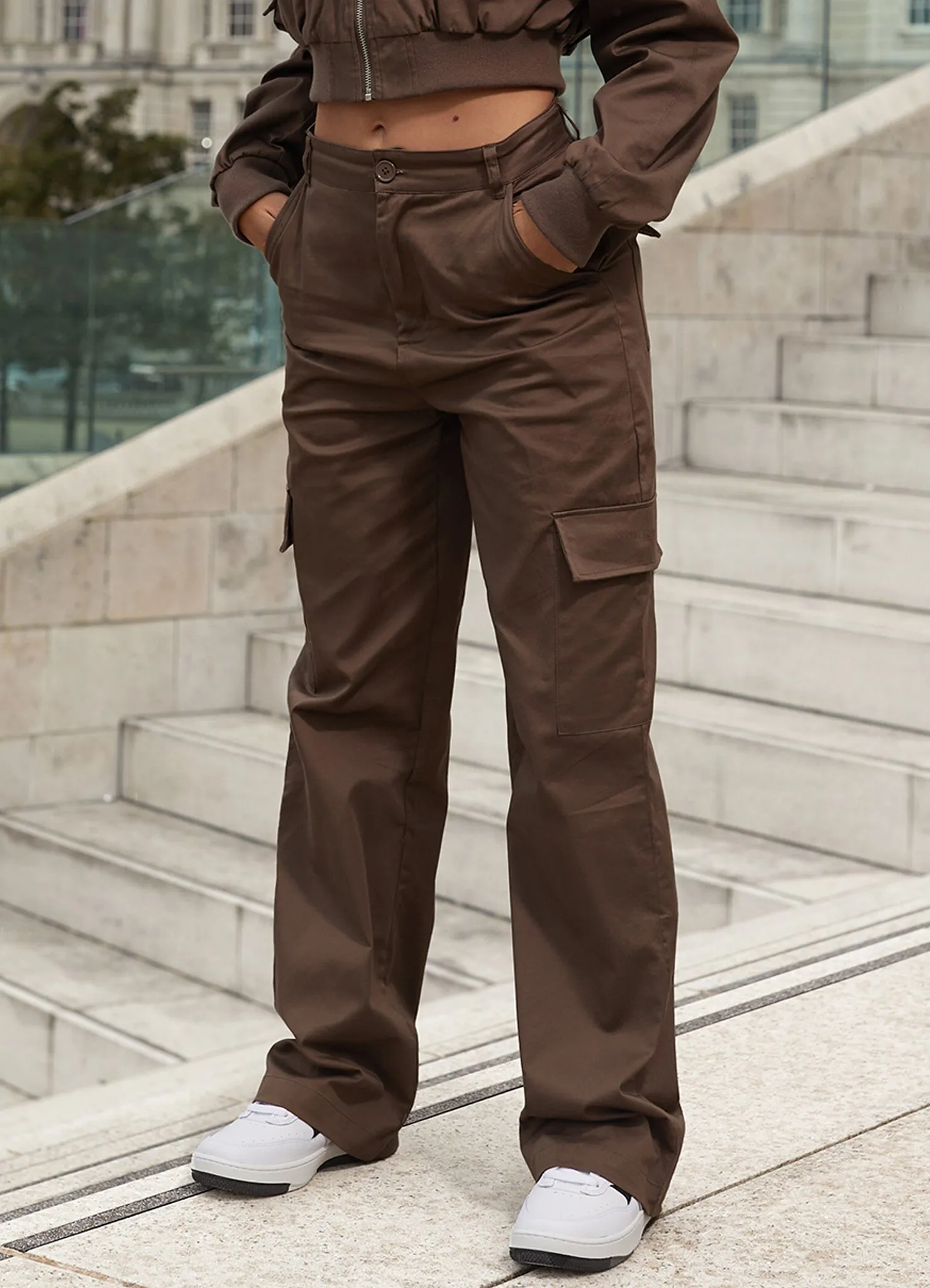 Gym King Woven Cargo Pant - Chocolate