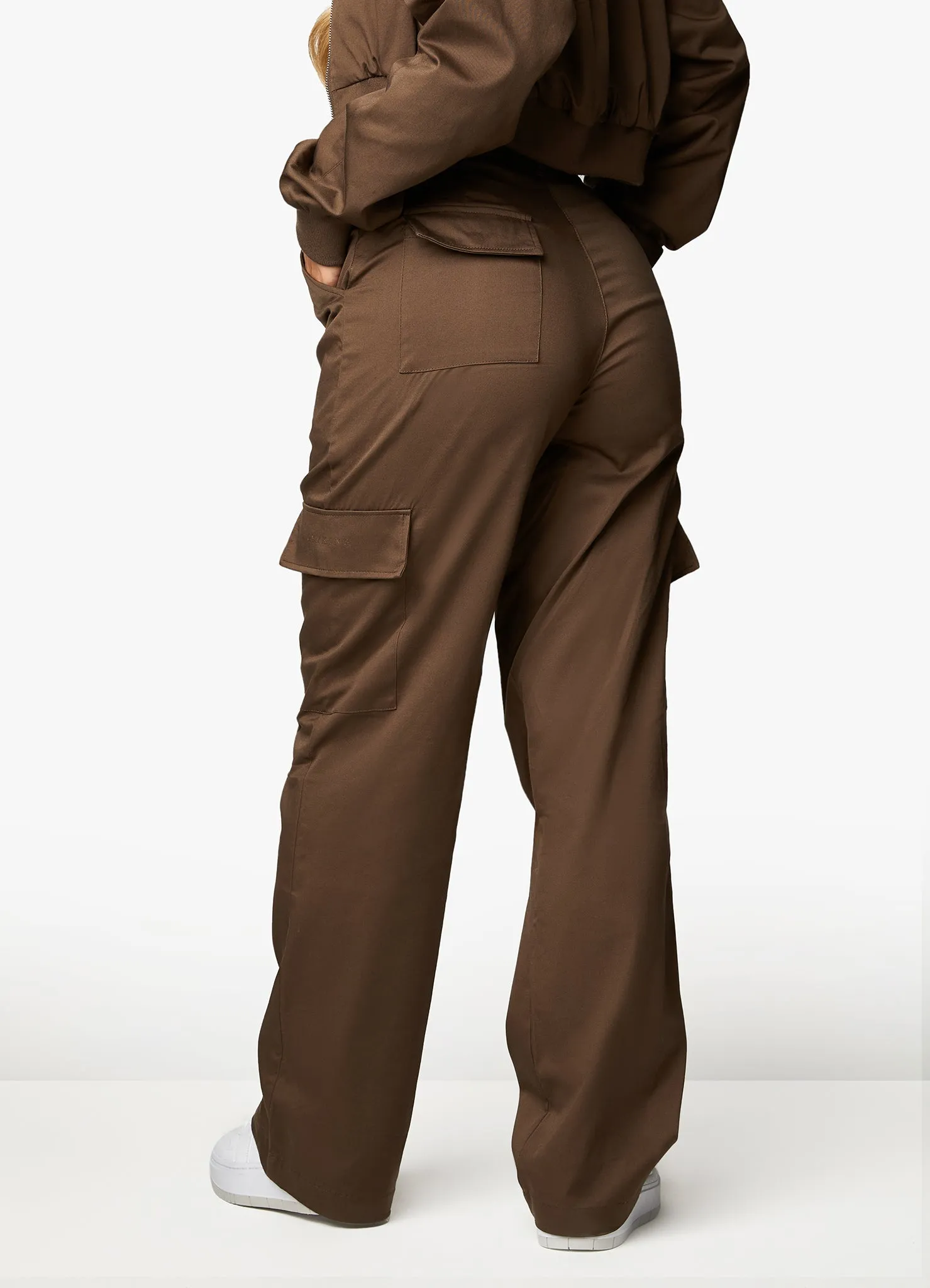 Gym King Woven Cargo Pant - Chocolate