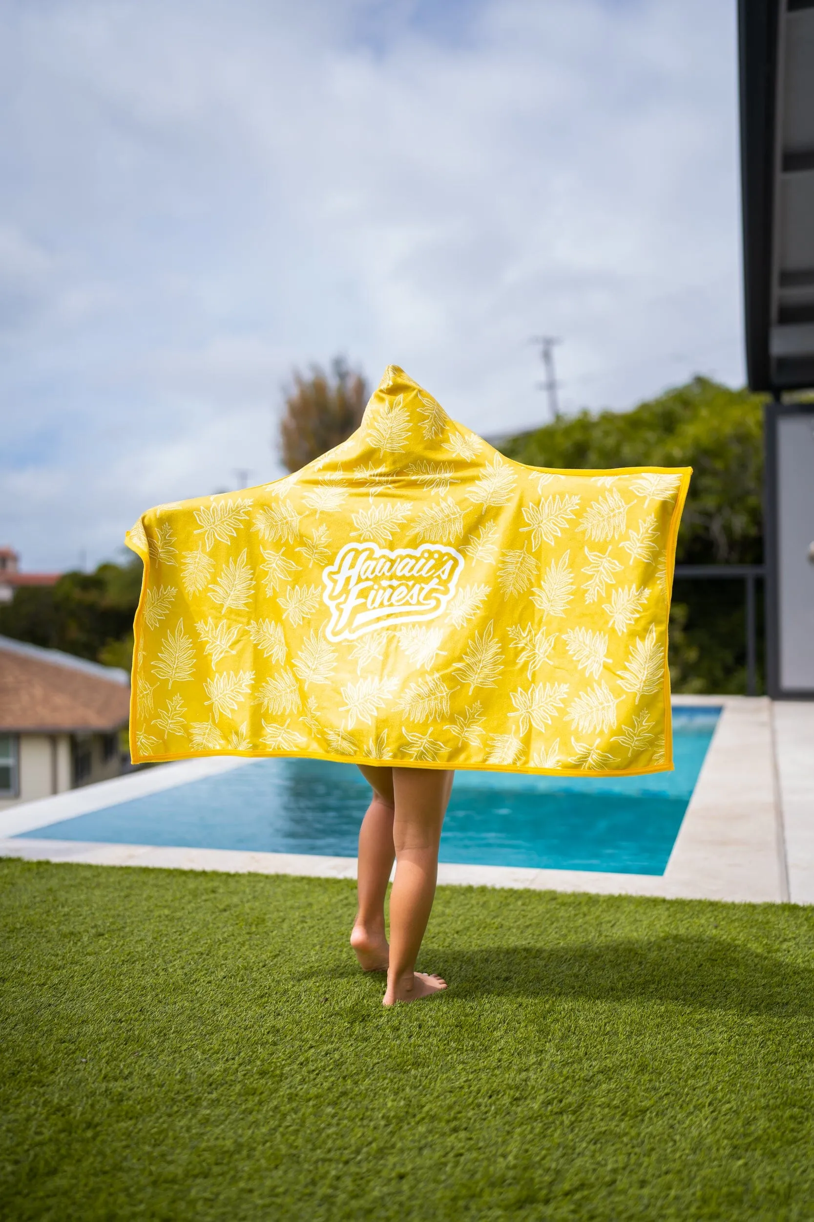 KEIKI PONCHO YELLOW LAUAE TOWEL