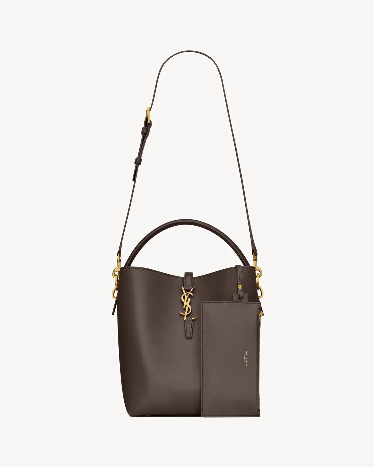 LE 37 BUCKET BAG