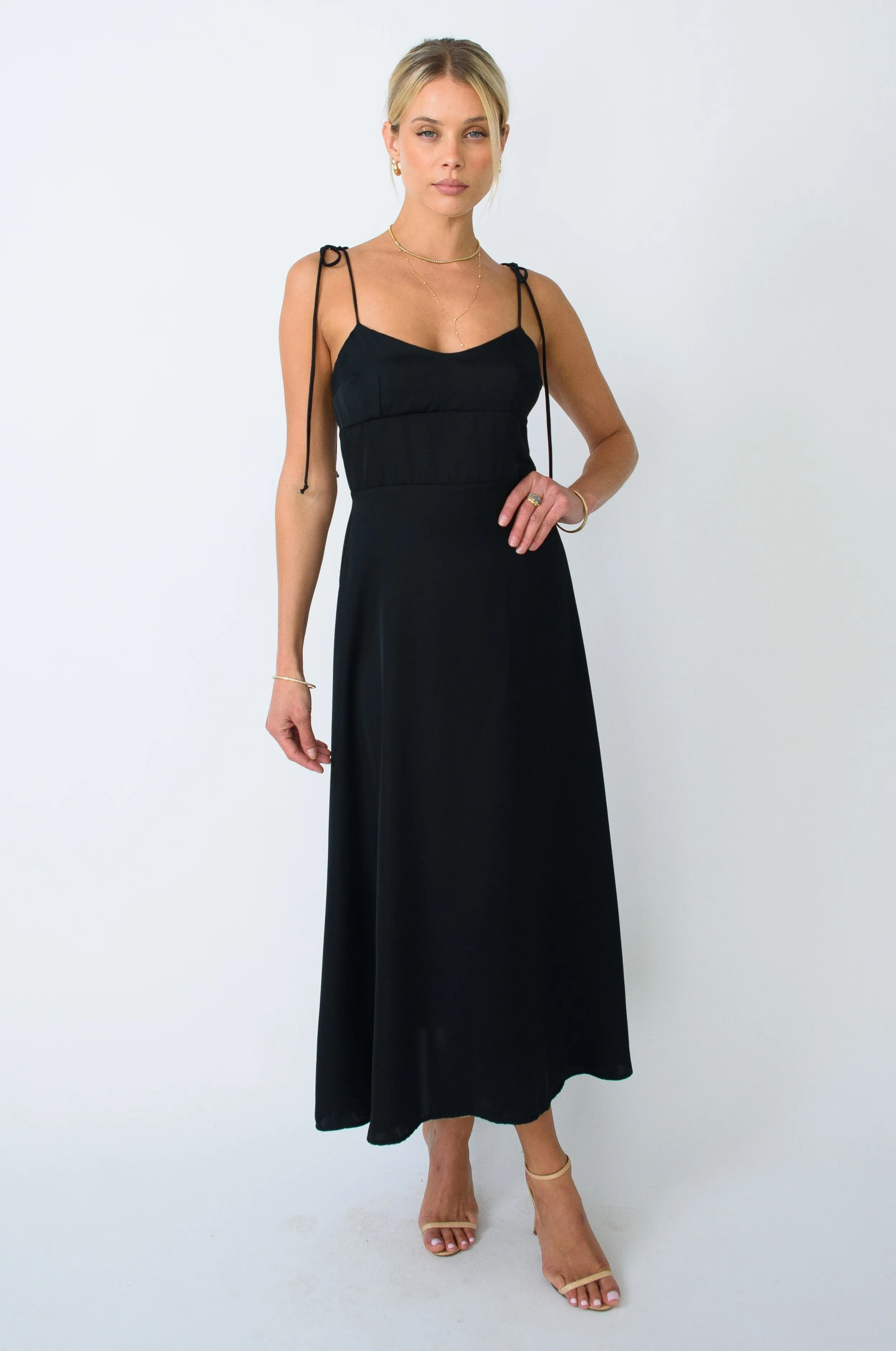 Mandi Dress in Black