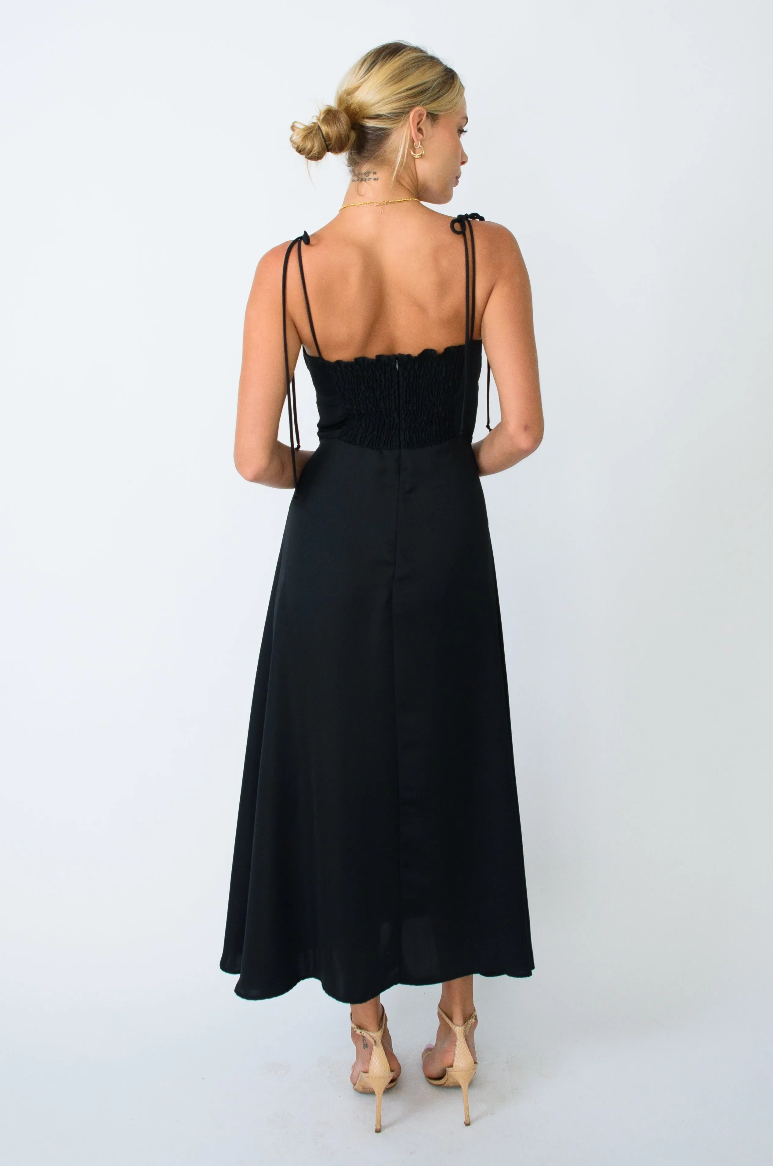 Mandi Dress in Black