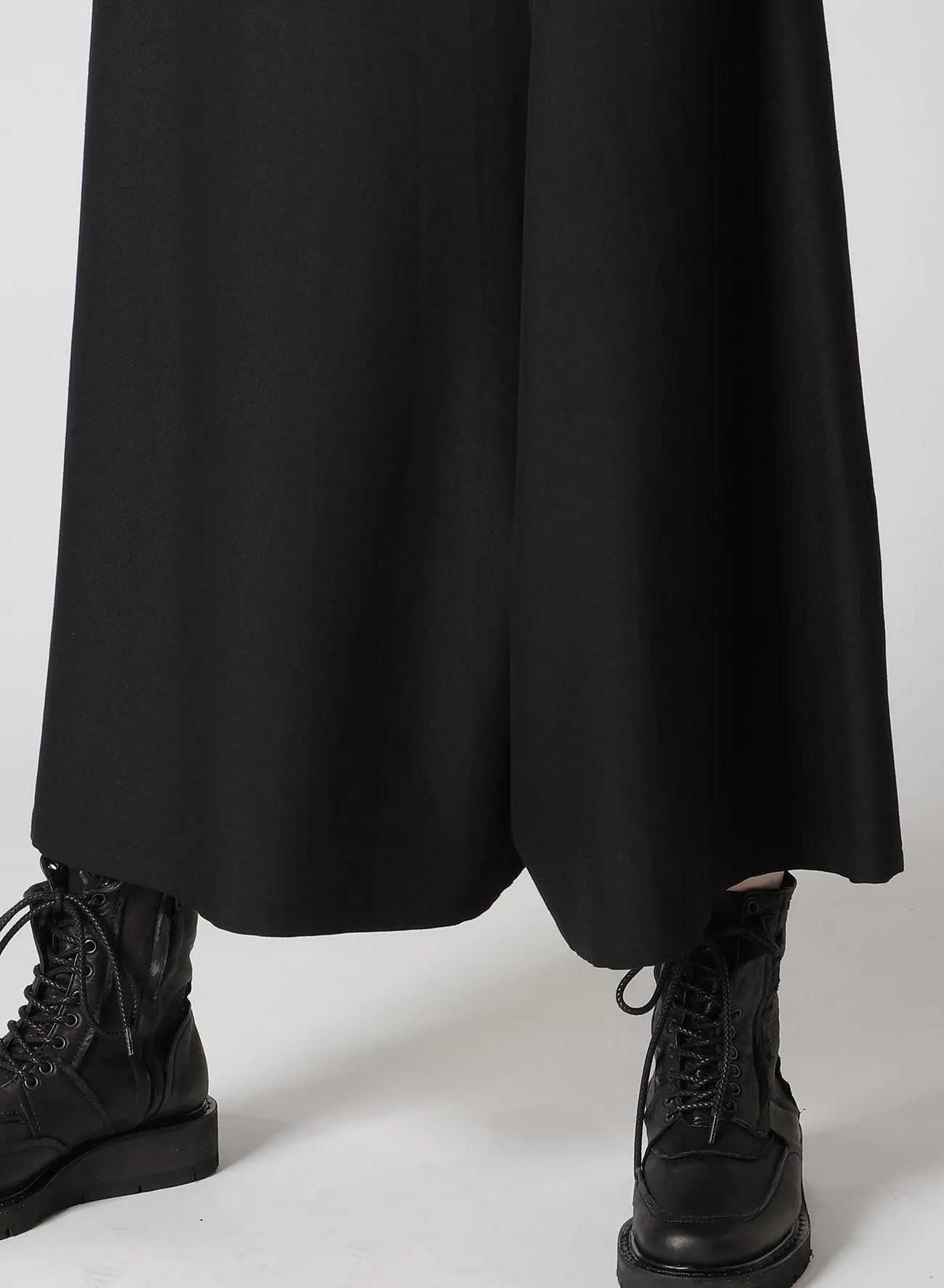 RY/W GABARDINE ASYMMETRIC FLARE PANTS